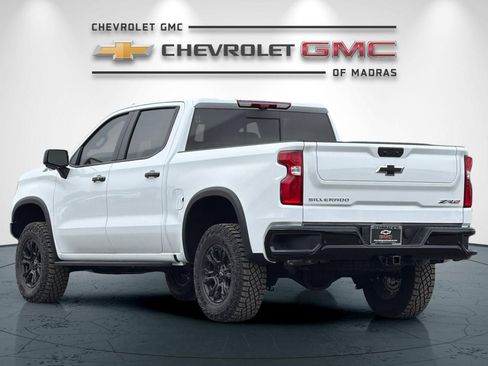 Used 2026 Chevrolet Silverado 1500 ZR2 AWD/4WD image 5
