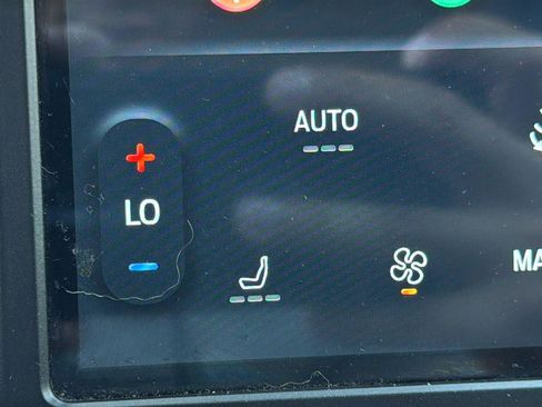 Used 2022 Ford Edge SEL AWD/4WD image 18
