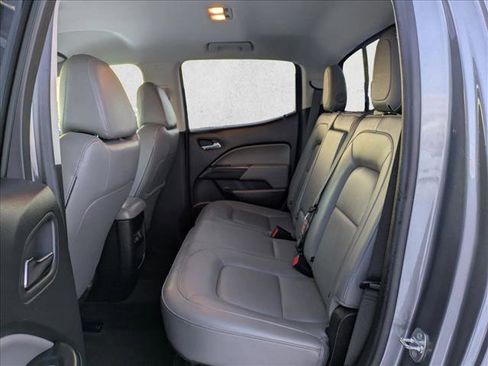 Used 2018 Chevrolet Colorado LT w/ Luxury Package, Chrome image 18