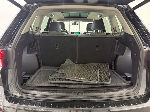 Used 2024 Volkswagen Atlas SEL Premium R-Line AWD/4WD image 19