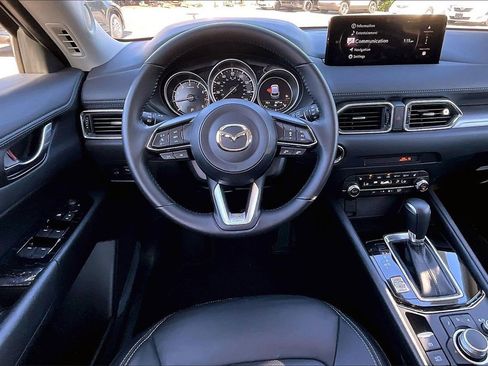 Certified 2025 MAZDA CX-5 AWD 2.5 S w/ Preferred Package image 5