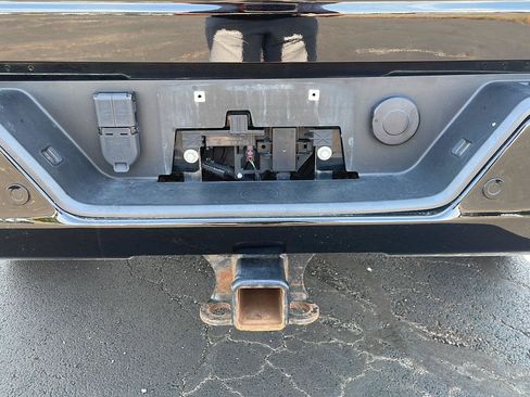 Used 2022 Chevrolet Silverado 3500 LTZ w/ LTZ Plus Package AWD/4WD image 31