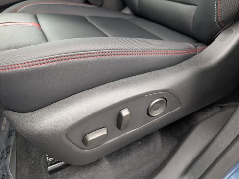 New 2026 Chevrolet Traverse RS FWD image 23