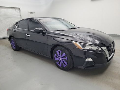 Used 2020 Nissan Altima 2.5 S FWD image 11