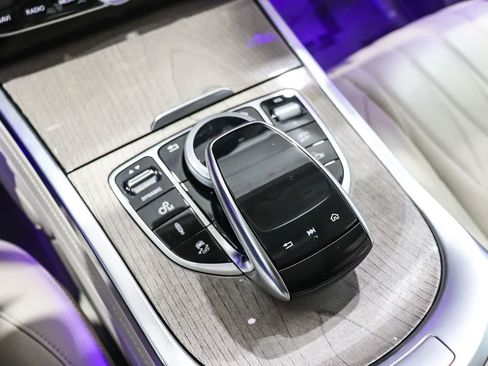 Certified 2022 Mercedes-Benz G 63 AMG 4MATIC image 23