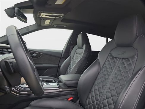 Used 2022 Audi SQ8 Prestige image 18