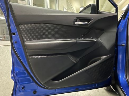 Certified 2018 Toyota C-HR XLE image 36