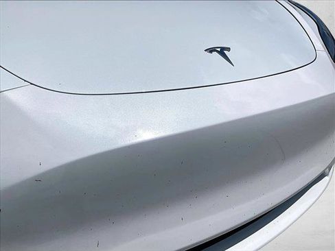 Used 2023 Tesla Model Y Performance AWD/4WD image 29