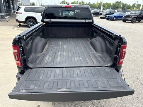 Used 2023 RAM 1500 Laramie AWD/4WD image 19