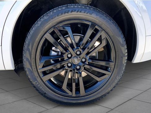 Used 2019 Audi Q5 Premium Plus w/ Premium Plus Package image 11