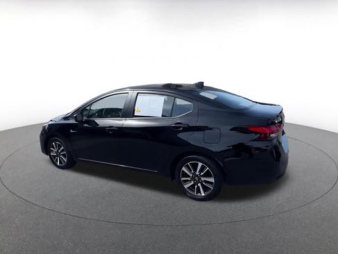 Used 2025 Nissan Versa SV image 10