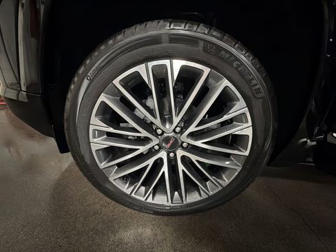 New 2026 GMC Terrain Denali w/ LPO, Floor Liner Package image 31