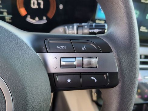 Certified 2025 Hyundai Tucson SEL image 15