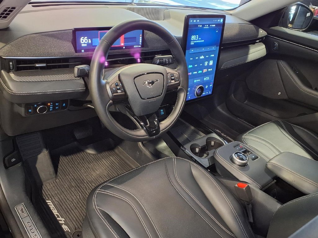 Used 2023 Ford Mustang Mach-E Premium RWD image 4