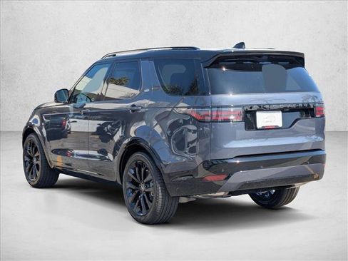 New 2026 Land Rover Discovery Dynamic SE AWD/4WD image 9