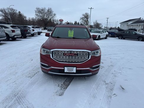 Used 2019 GMC Acadia Denali w/ Technology Package image 3