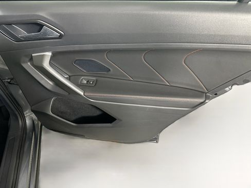 Used 2024 Volkswagen Tiguan Wolfsburg Edition image 30