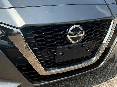 Used 2020 Nissan Altima 2.5 SR image 31