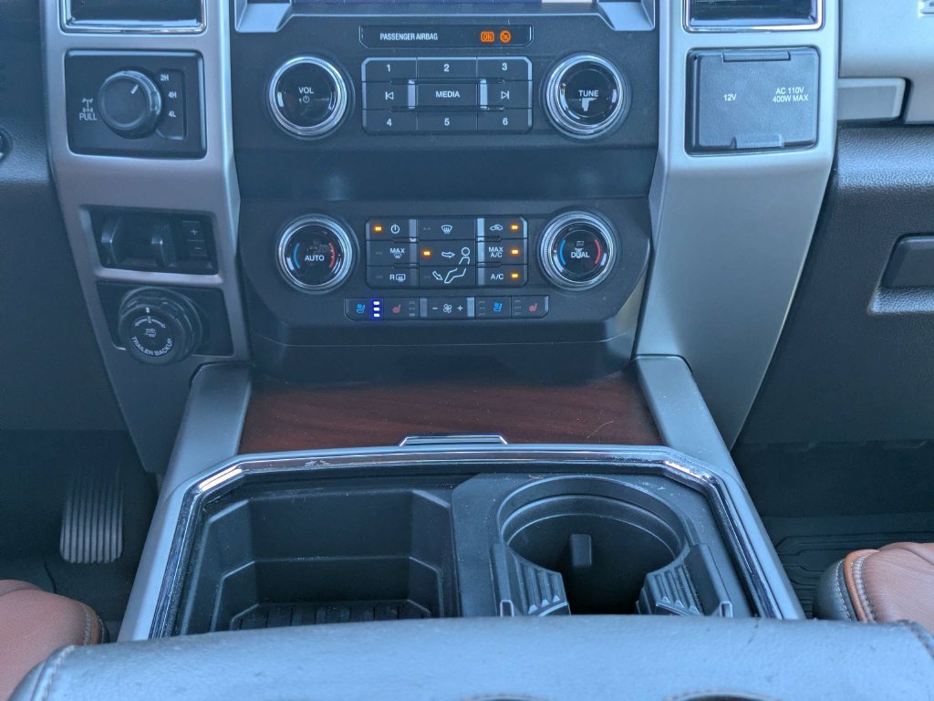 Used 2021 Ford F250 King Ranch w/ King Ranch Ultimate Package AWD/4WD image 20