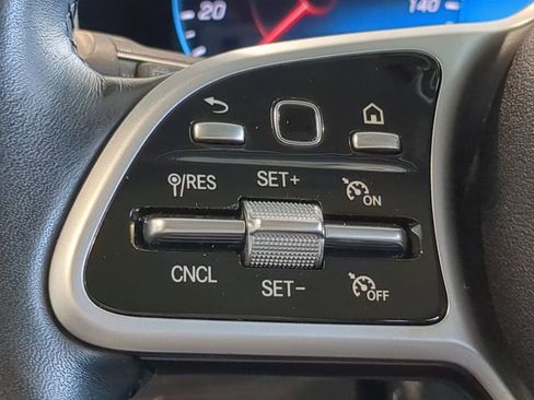 Certified 2020 Mercedes-Benz GLE 350 4MATIC image 26