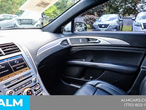 Used 2017 Lincoln MKZ Premiere FWD image 35