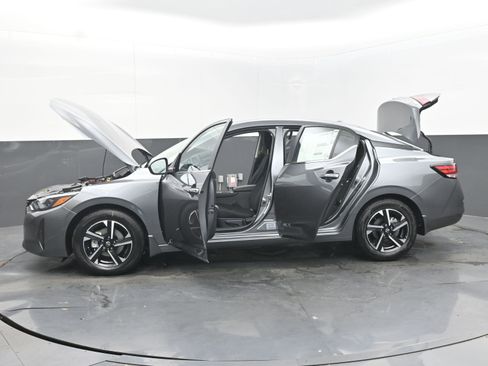 New 2025 Nissan Sentra SV w/ All-Weather Package image 41