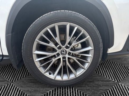 Used 2025 Lexus NX 350 AWD w/ Accessory Package (2T) image 33