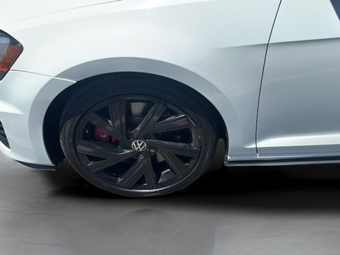 Used 2016 Volkswagen GTI SE w/ Lighting Package (SEL) FWD image 36