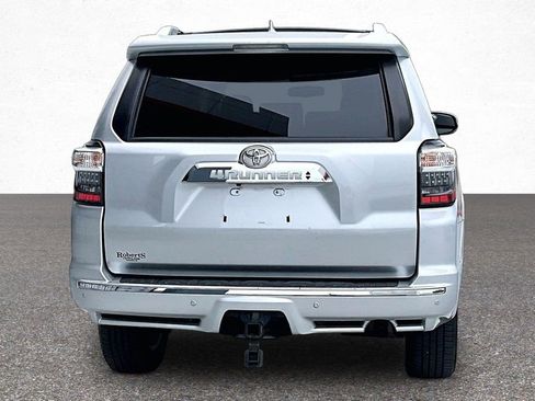 Certified 2016 Toyota 4Runner Limited AWD/4WD image 7