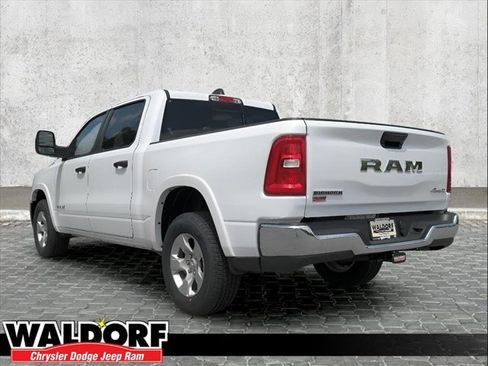 New 2025 RAM 1500 Big Horn image 3