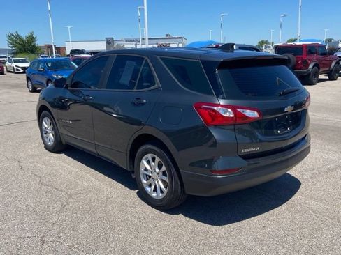 Used 2020 Chevrolet Equinox LS FWD image 4