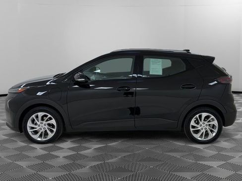 Certified 2023 Chevrolet Bolt EUV LT w/ Driver Confidence Package FWD image 2