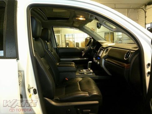 Used 2017 Toyota Tundra Limited image 30