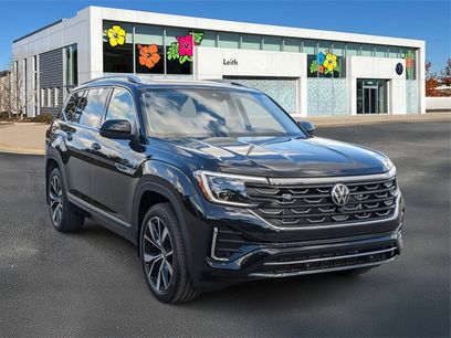 New 2025 Volkswagen Atlas SEL Premium R-Line