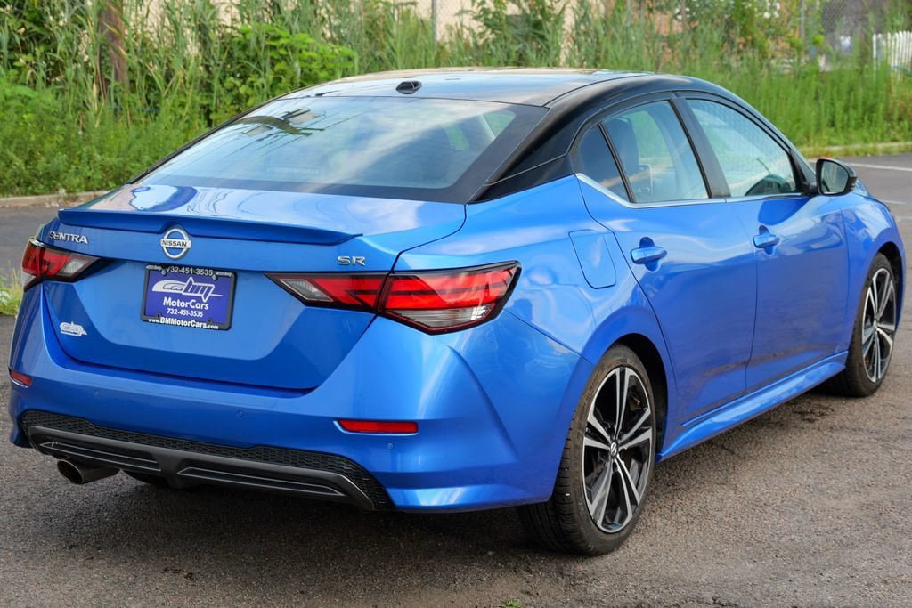 Used 2023 Nissan Sentra SR w/ SR Premium Package FWD image 7