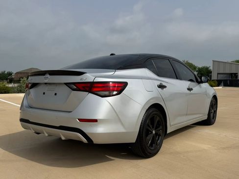 Used 2023 Nissan Sentra SV FWD image 4