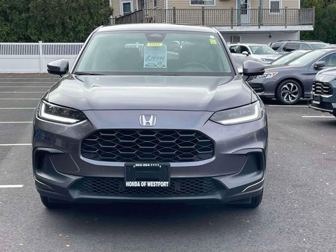 Certified 2023 Honda HR-V LX image 2