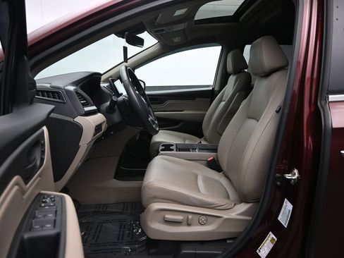 Used 2019 Honda Odyssey EX-L image 18