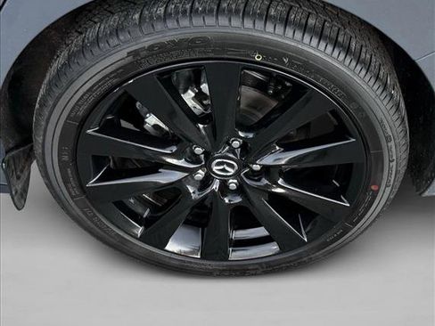 Used 2025 MAZDA MAZDA3 s image 9