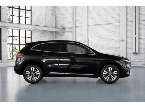 New 2026 Mercedes-Benz GLA 250 4MATIC image 16