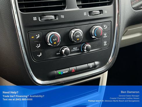 Used 2019 Dodge Grand Caravan SE FWD image 39