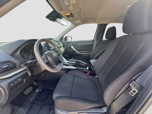 Used 2023 Mitsubishi Eclipse Cross LE AWD/4WD image 18