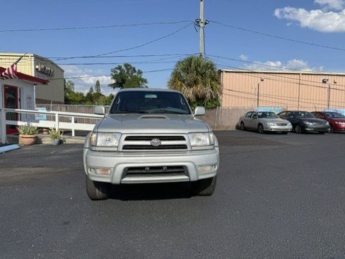 Used 2000 Toyota 4Runner SR5 RWD image 2