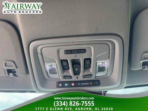 Used 2023 GMC Sierra 1500 Denali AWD/4WD image 25