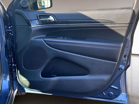 Used 2021 Jeep Grand Cherokee Trailhawk w/ Trailhawk Luxury Group image 28