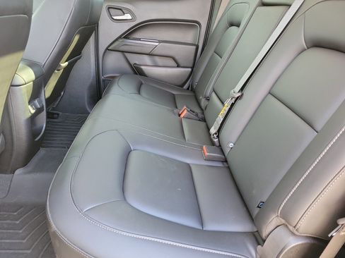 Used 2022 Chevrolet Colorado ZR2 image 17