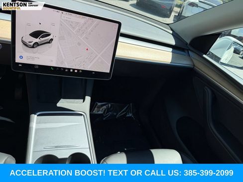 Used 2023 Tesla Model Y Long Range AWD/4WD image 18
