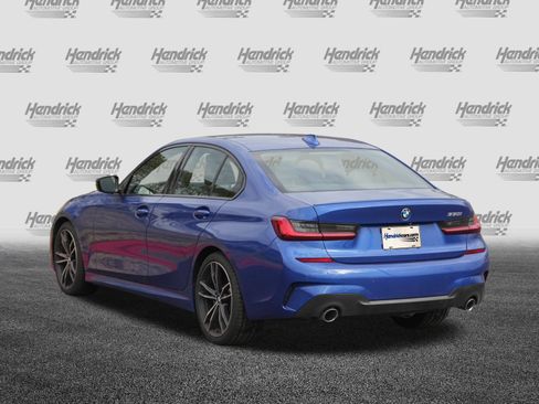 Certified 2022 BMW 330i Sedan w/ M Sport Package image 7