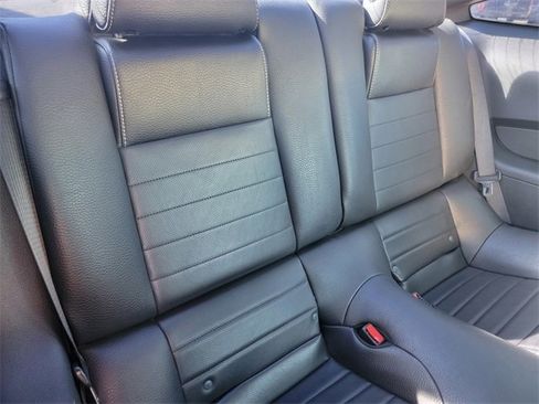 Used 2012 Ford Mustang Premium image 13