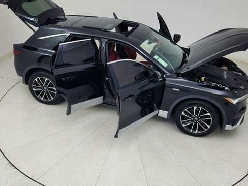 Used 2024 Acura ZDX A-Spec image 86